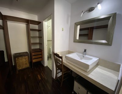 VESTIER-BAÑO PRINCIPAL